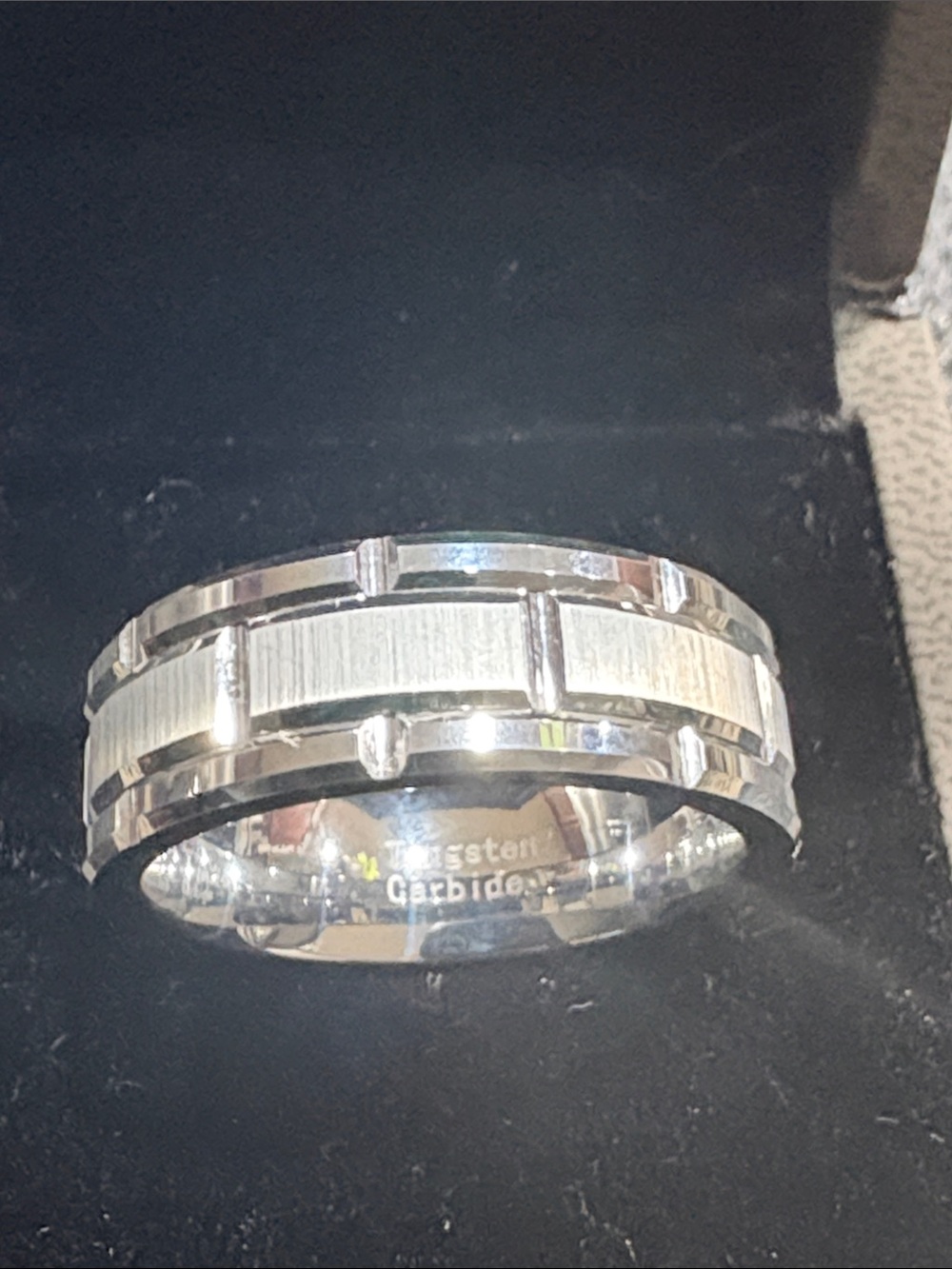 Source Unknown Silver Tungsten Carbide Men's Band with Brushed Center